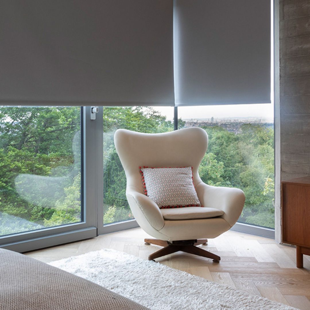 Lutron Engineer London: Photo of Lutron controlled blinds