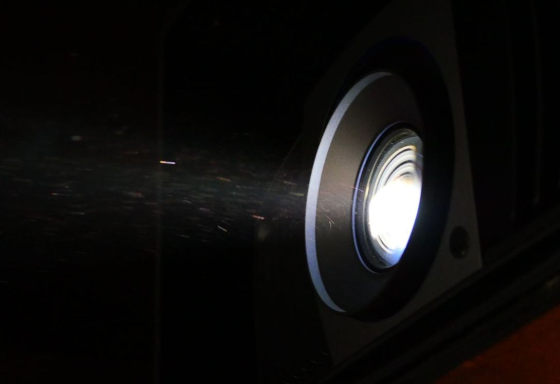 video system projector